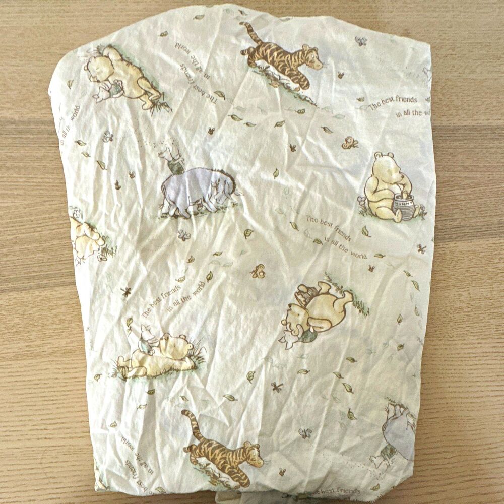 Classic Pooh Cotton toddler bed sheet Winnie the Pooh & Friends vintage